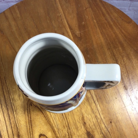 Budweiser 2000 Holiday Stein CS416 “Holiday in the Mountains” Ceramic Stein - Picture 5 of 6